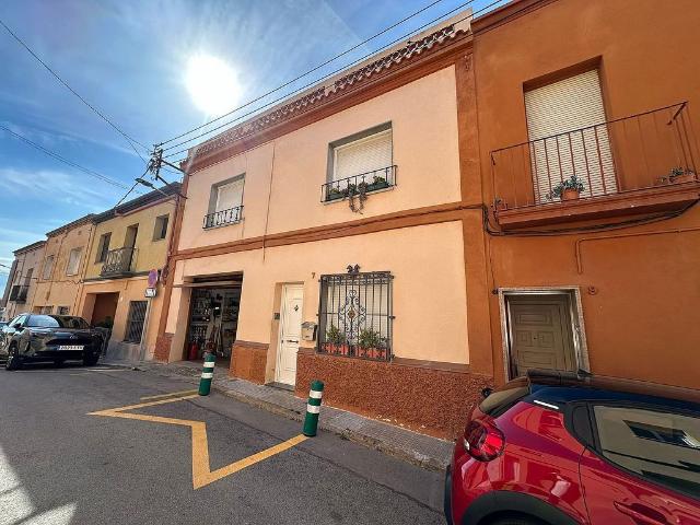 Casa adosada en venta en calle Nou, Ullastrell, de 350 m² 5 habitaciones por 395.000