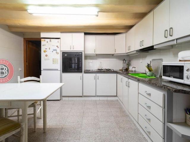 Chalet en venta en calle Sant Cristòfol, Piera, de 490 m² 5 habitaciones por 360.000