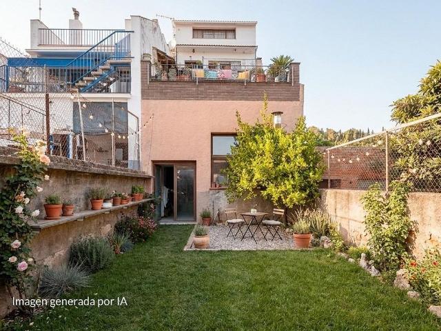 Casa adosada en venta en calle Santo Domingo, Sant Feliu de Codines, de 200 m² 5 habitaciones por 418.000