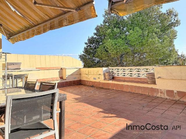 Casa adosada en venta en calle Pont Nou, Torroella de Montgrí, de 187 m² 4 habitaciones por 455.000