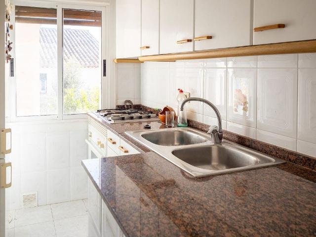 Casa adosada en venta en calle Que No Passa, Torrelles de Foix, de 115 m² 2 habitaciones por 115.000