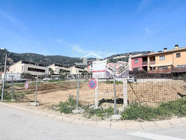 Casa adosada en venta en calle Urgell, Palau Saverdera, de 140 m² 4 habitaciones por 350.000
