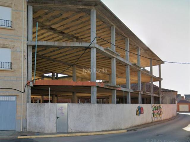 Casa adosada en venta en Calvarrasa de Abajo. Casas adosadas Calvarrasa de.