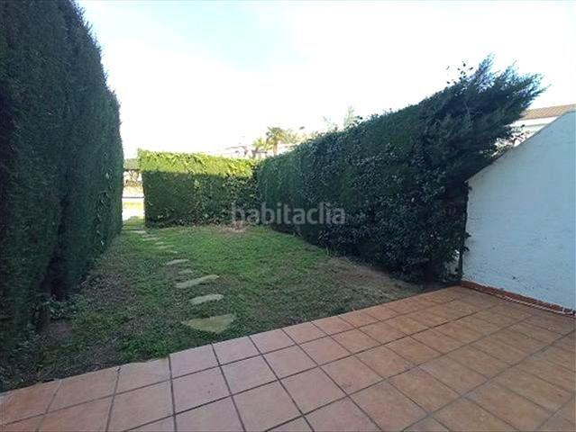 Casa adosada en venta en Cambrils, Regueral Prat d'en Forés Costa Dorada. Exclusiva Unifamiliar en Cambrils Amplitud y Privacidad a pasos del Puerto Deportivo. Casas adosadas.