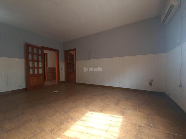 Casa adosada en venta en Campotéjar. Casas adosadas.
