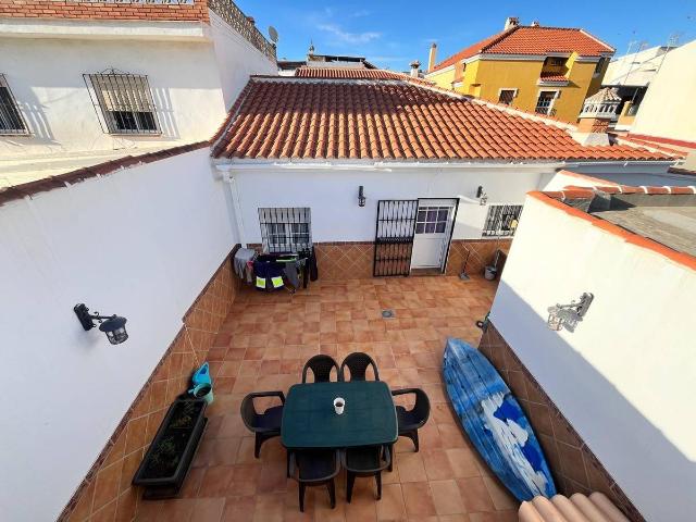 Casa adosada en Venta en Campanillas