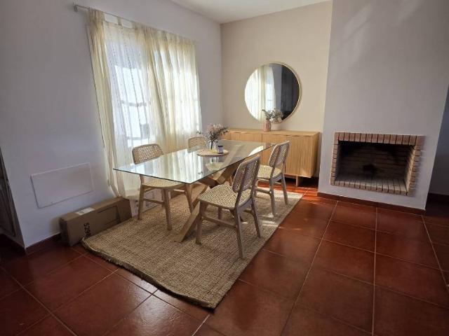 Casa adosada en Venta en Campillos