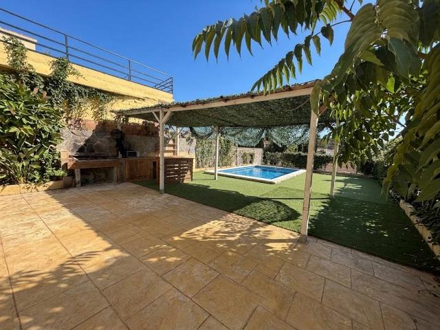 Casa adosada en Venta en Can Lloses Can Marcer