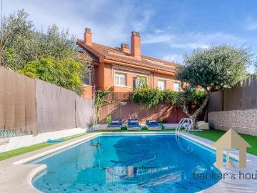 Casa adosada en Venta en Canaletes Turonet
