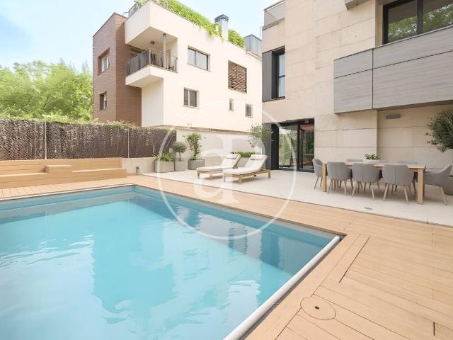 Casa adosada en Venta en Canillas