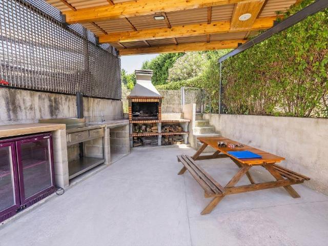 Casa adosada en Venta en Canillejas