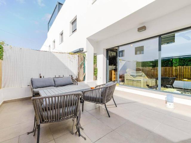 Casa adosada en Venta en Capellanía Retamar