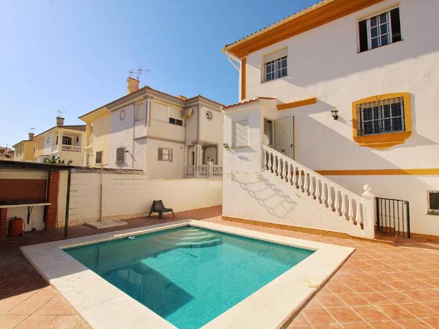 Casa adosada en Venta en Capellanía Retamar