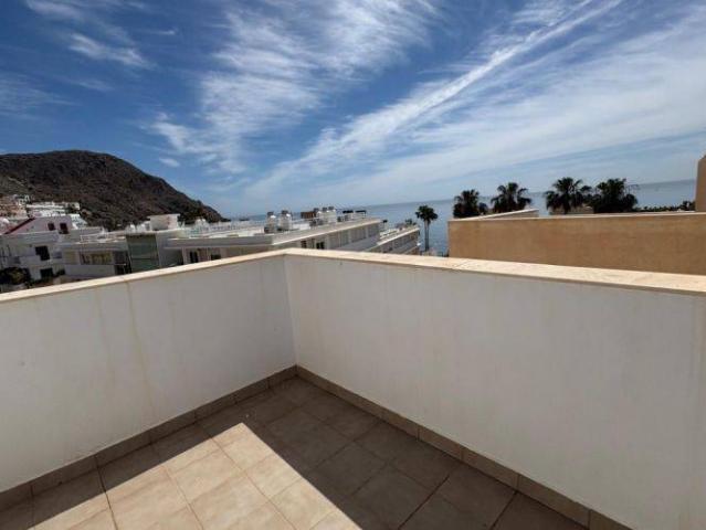 Casa adosada en Venta en Carboneras