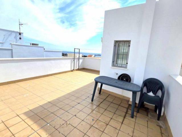 Casa adosada en Venta en Carboneras