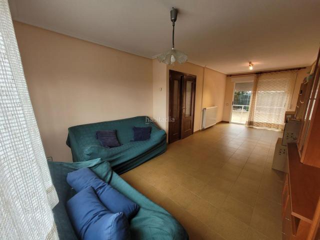 Casa adosada en venta en Carrascal de Barregas. EN PEÑASOLANA, CHALET ADOSADO EN VENTA!. Casas adosadas Carrascal de.