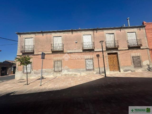 Casa adosada en Venta en Carrión de Calatrava