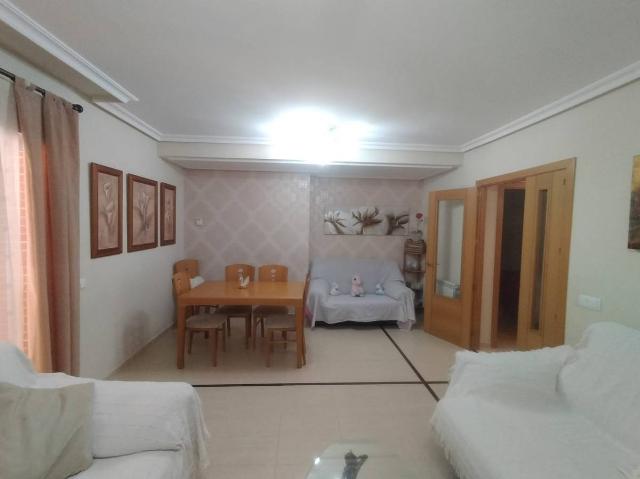 Casa adosada en Venta en Carrión de Calatrava