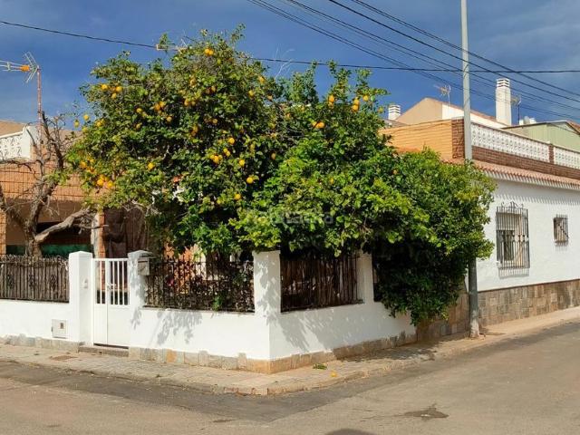 Casa adosada en venta en Cartagena, Los Nietos. Chalet adosado en Los Nietos, Mar Menor. Casas adosadas.