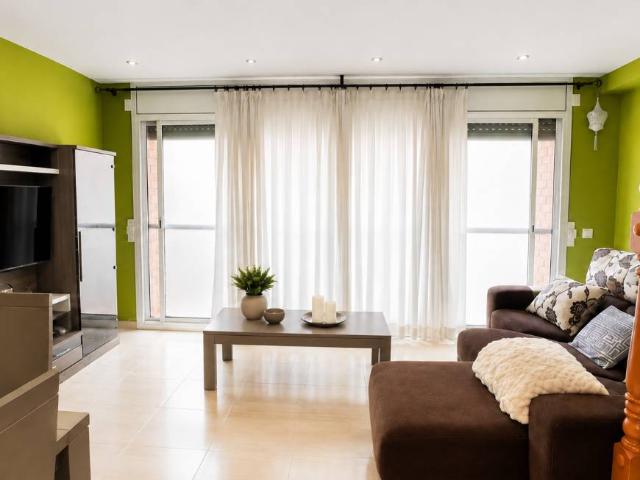 Casa adosada en Venta en Casc Antic Nou Cambrils