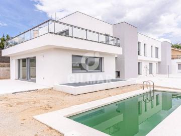Casa adosada en Venta en Casco Antiguo