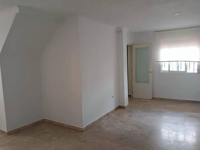 Casa adosada en Venta en Casco Histórico Ribera San Basilio