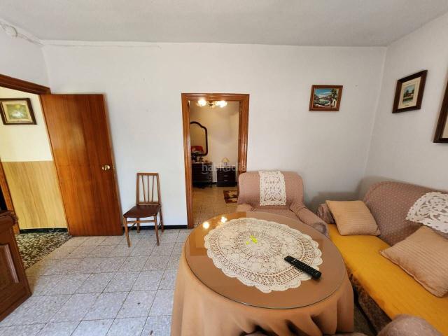Casa adosada en venta en Casar El. Acogedora casa adosada con patio en El Casar. Casas adosadas Casar.
