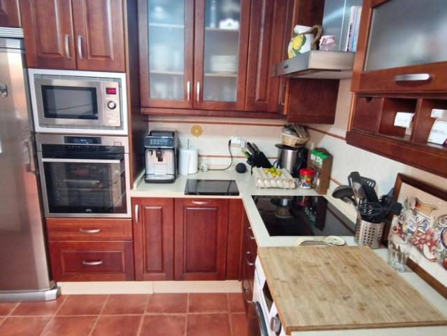 Casa adosada en Venta en Casines
