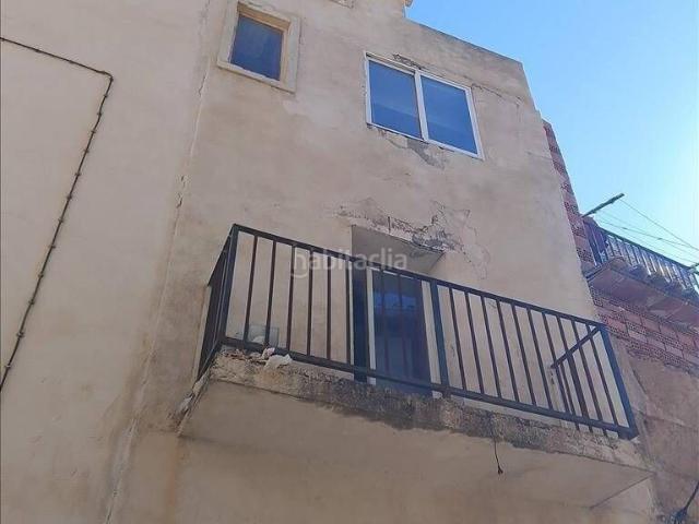 Casa adosada en venta en Caspe. Venta de Casa Adosada en Caspe Zaragoza. Casas adosadas.