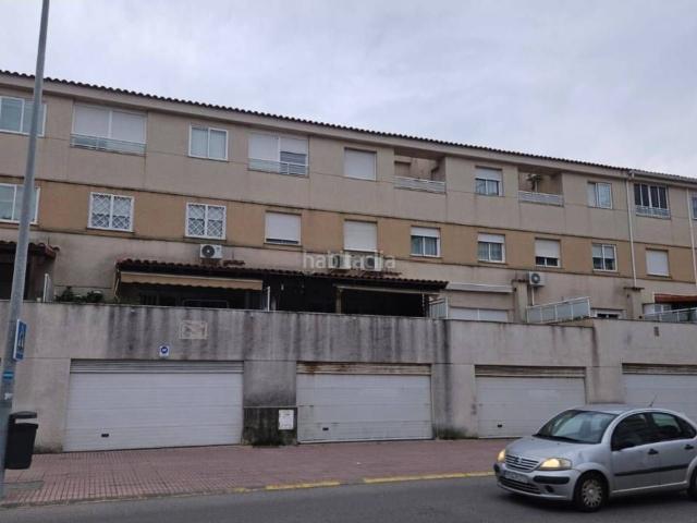 Casa adosada en venta en Castellón de la Plana, El Grao. Venta de Townhouse en Castelló de la Plana Grao. Casas adosadas Castellón de la.