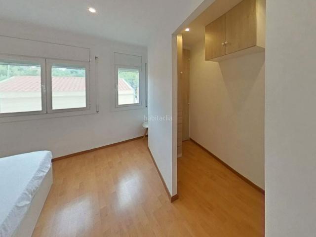 Casa adosada en venta en Castellar del Vallès, Poble Casc Antic. Una casa especial para disfrutar a diferentes niveles. Casas adosadas Castellar del.