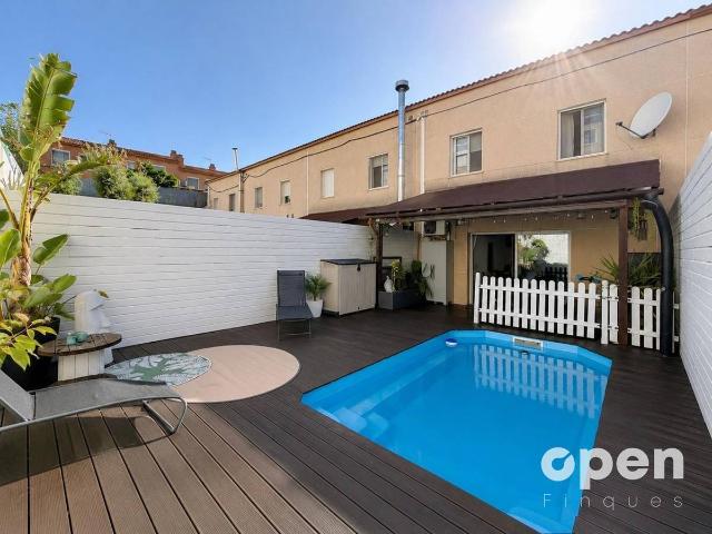 Casa adosada en Venta en Castellbisbal
