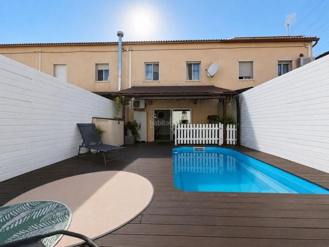 Casa adosada en venta en Castellbisbal. Casa Adosada en venta en Castellbisbal, 3 dormitorios. Casas adosadas.