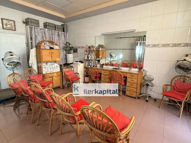 Casa adosada en Venta en Castelldans