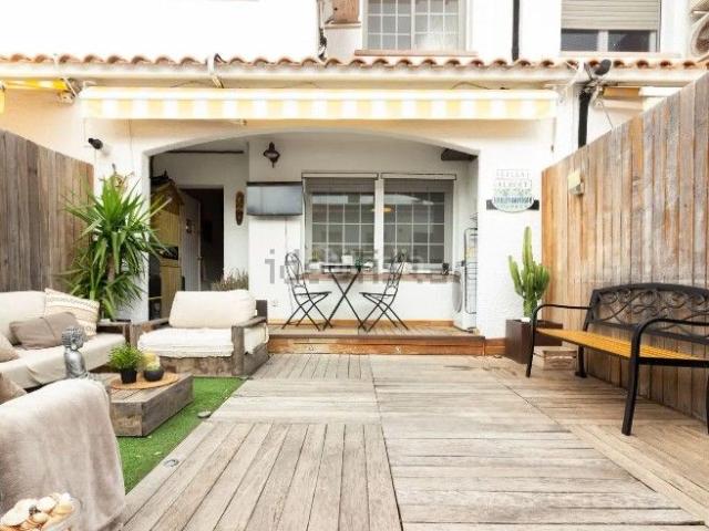Casa adosada en venta en Castelldefels, Bellamar. TERRAZA. Casas adosadas.
