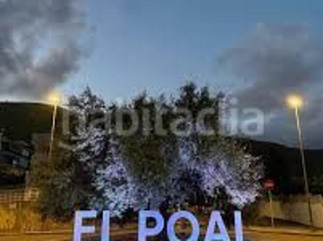 Casa adosada en venta en Castelldefels, El Poal. Casa adosada esquinera reformada nueva a estrenar. Casas adosadas.