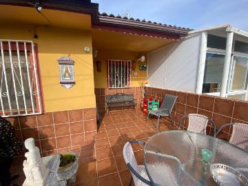 Casa adosada en Venta en Castellet i la Gornal