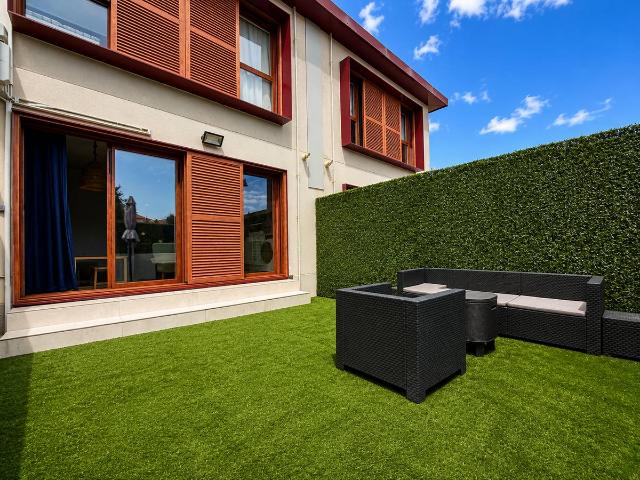 Casa adosada en Venta en Castillo Campodón
