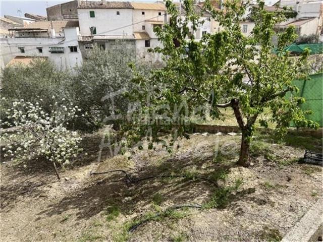 Casa adosada en venta en Castillo de Locubín. Casas adosadas Castillo de.