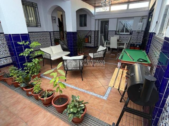 Casa adosada en Venta en Castilleja de Guzmán