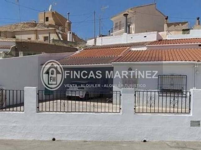 Casa adosada en Venta en Castilléjar