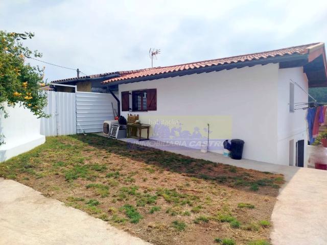 Casa adosada en venta en Castro Urdiales, Otañes Talledo. Casas adosadas Castro.
