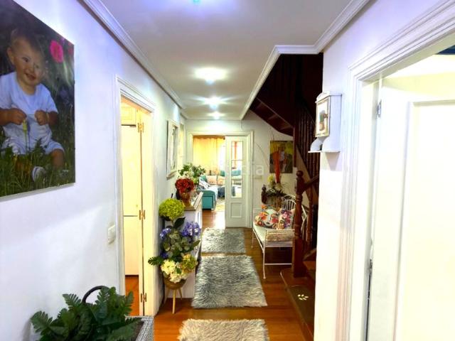 Casa adosada en venta en Castro Urdiales, Brazomar. Casa Chalet adosado en venta en calle de Montecerredo 3, Castro Urdiales. Casas adosadas Castro.