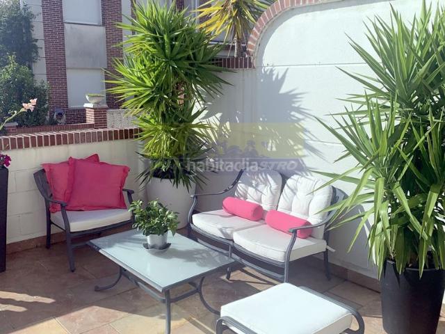 Casa adosada en venta en Castro Urdiales, Centro. Chalet adosado en el centro de Castro Urdiales. Casas adosadas Castro.
