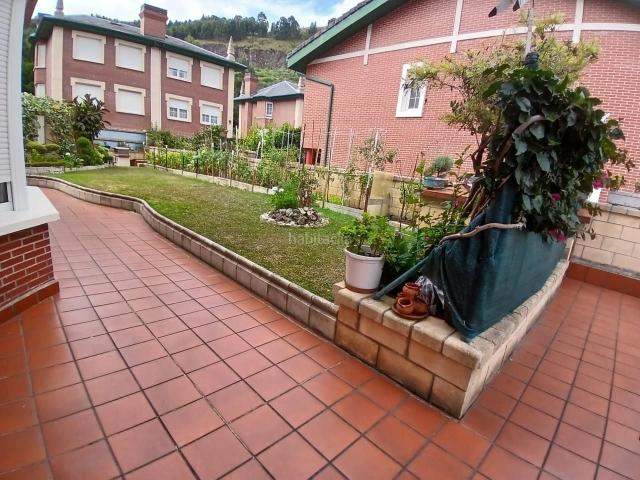 Casa adosada en venta en Castro Urdiales, Cotolino. ESPECTACULAR CHALET ADOSADO PERFECTA UBICACIÓN. Casas adosadas Castro.