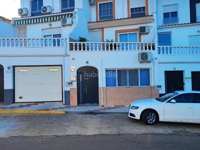 Casa adosada en venta en Castuera. Castuera Calle Arrabal. Casas adosadas.