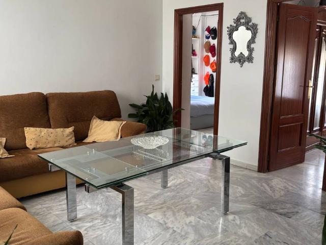 Casa adosada en Venta en Cañete la Real