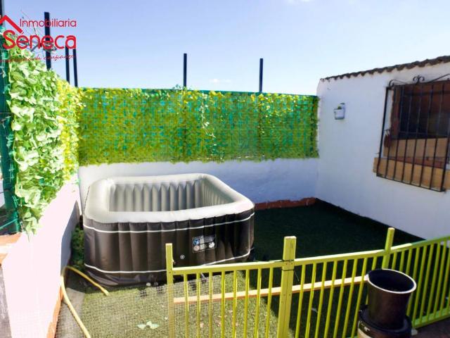 Casa adosada en Venta en Cañero