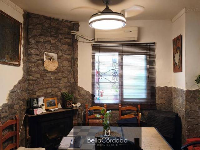 Casa adosada en Venta en Cañero