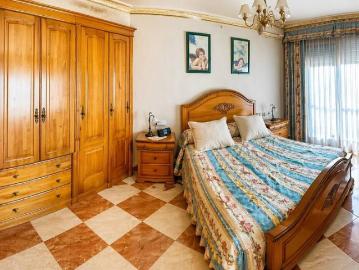 Casa adosada en Venta en Ceutí